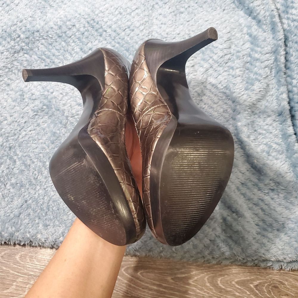 Alfani Python Gray Heels - image 4